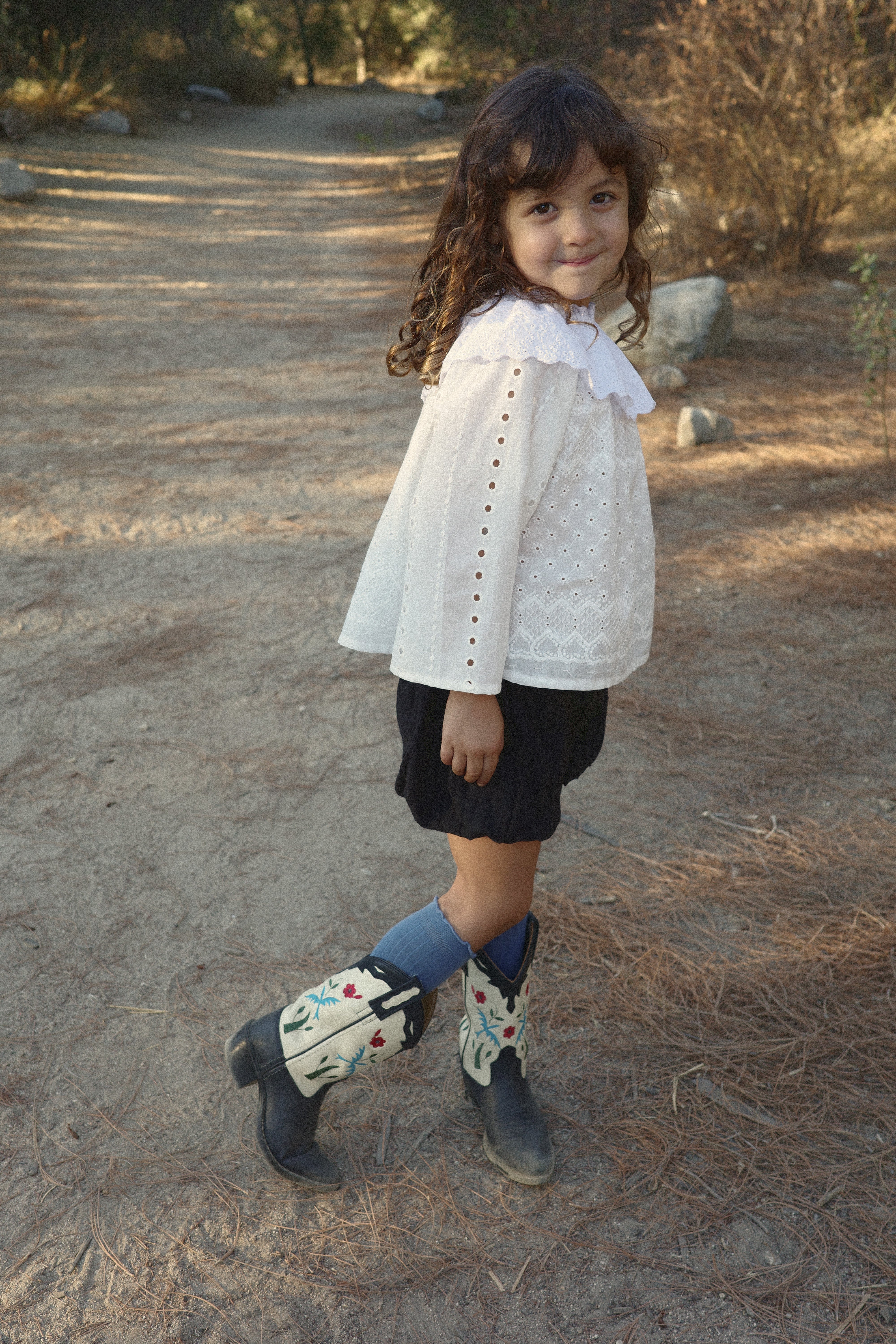 Agnes Blouse | Heart Embroidery
